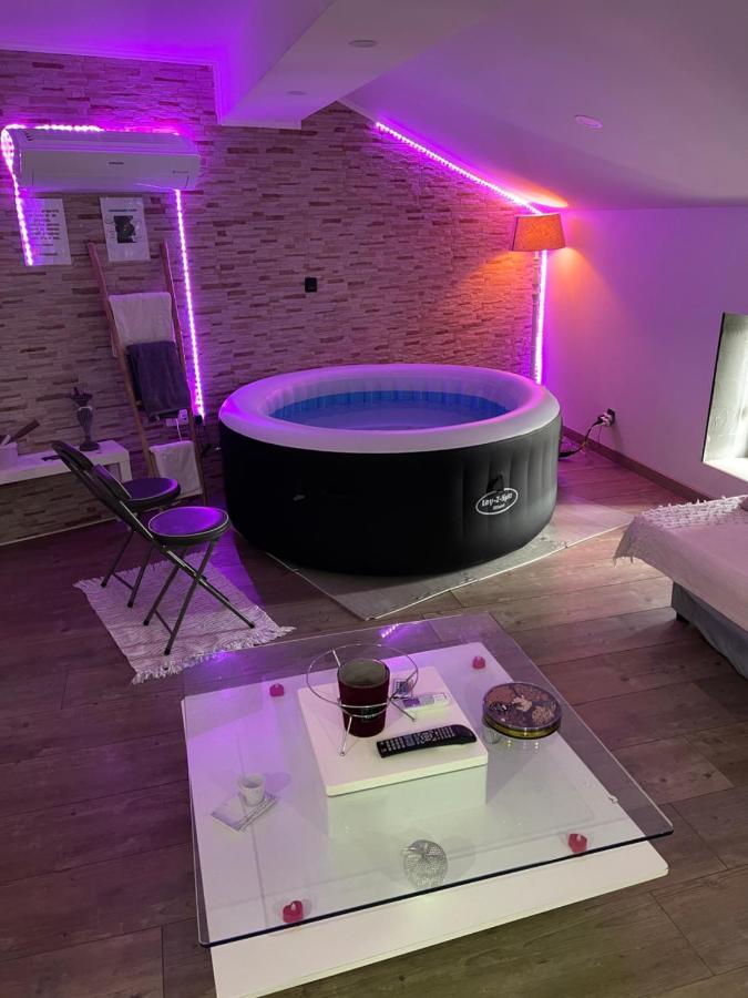 Love'Room Trebes Exterior photo